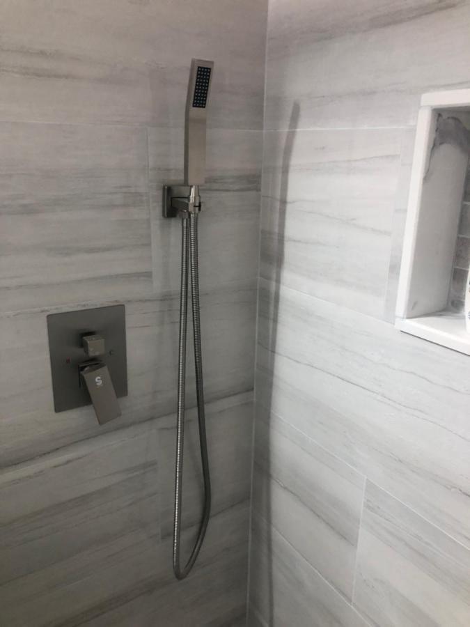 Private Room With Private Full Bathroom Чикаго Екстер'єр фото